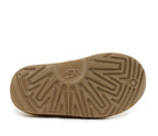 UGG Classic Ultra Mini Dazzle Castaña (Bebé) - suela