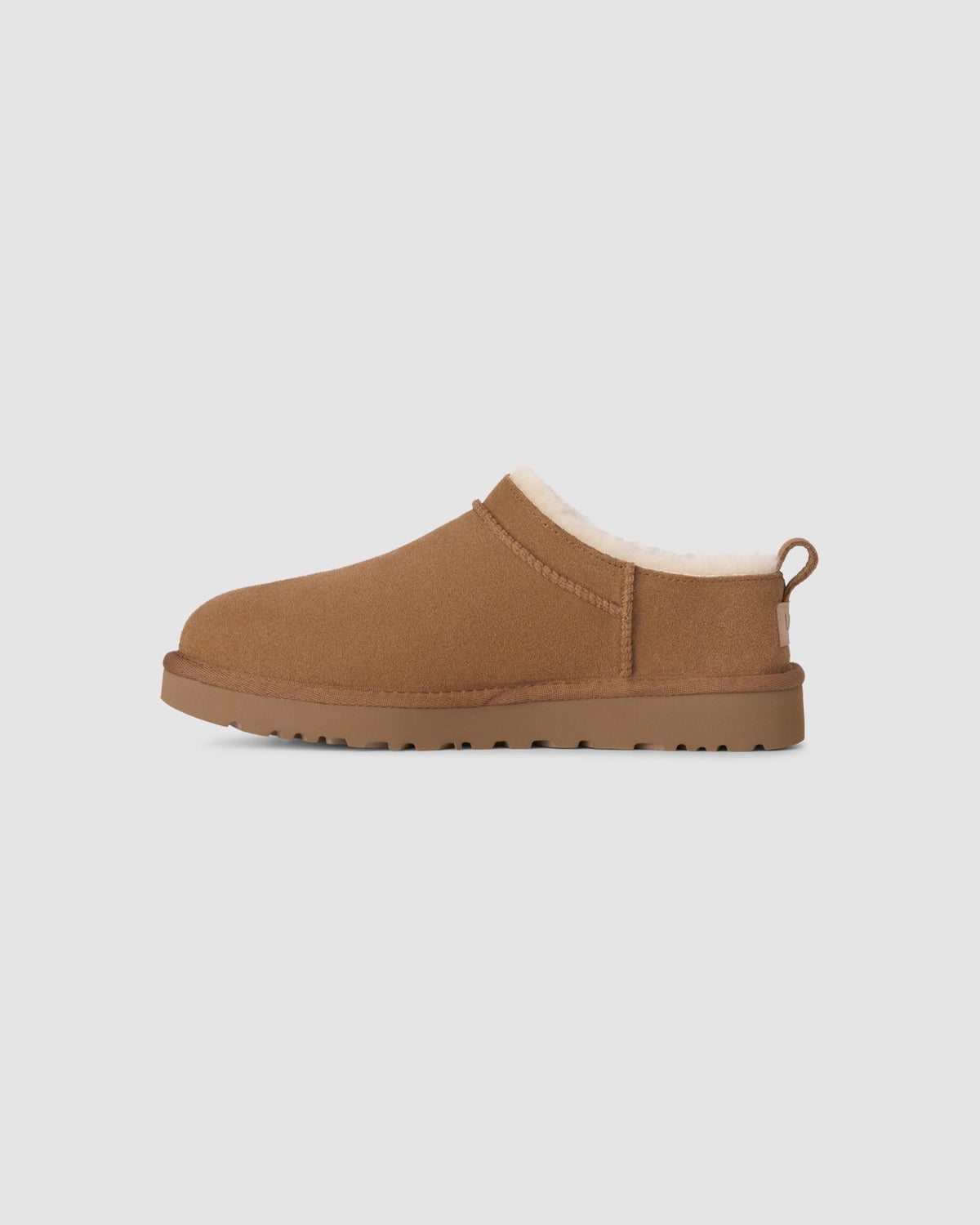 UGG Classic Micro Castaña (Mujer) - detalle