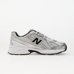 New Balance 740 Blanca y Plata - detalle