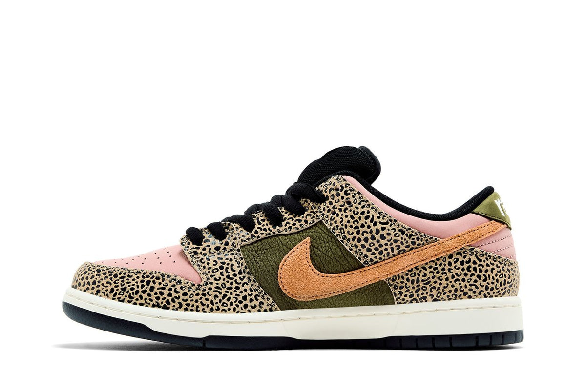 Nike SB Dunk Low Arts-Rec - vista trasera