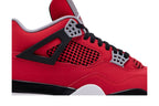 Jordan 4 Retro Toro Bravo vista frontal