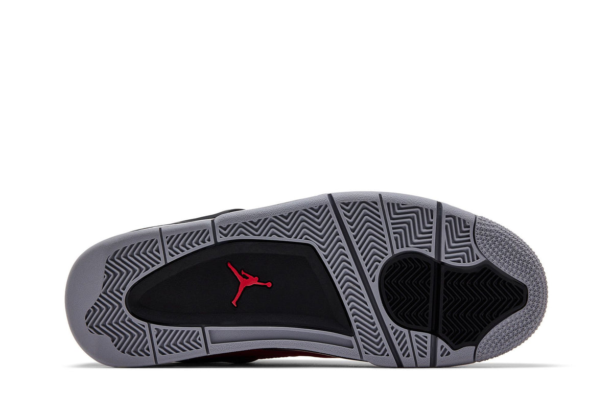 Jordan 4 Retro Toro Bravo detalle talón