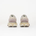 New Balance 9060 Truffle Salt Timberwolf - vista adicional