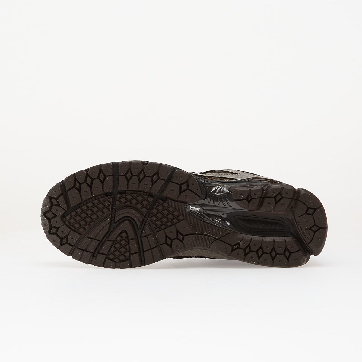 New Balance 1906R Marrón y Negra - vista lateral