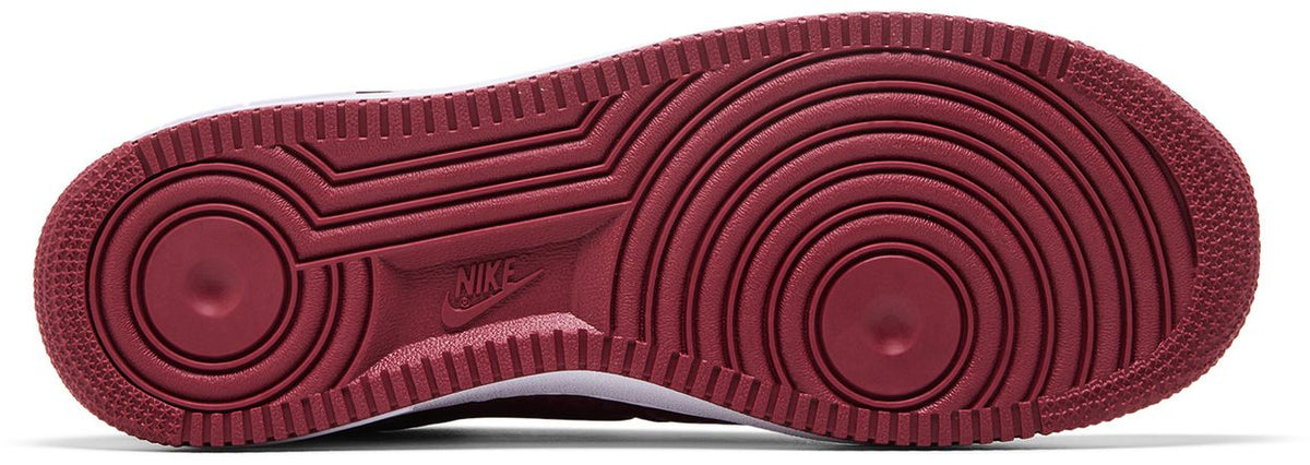 Nike Air Force 1 Low Kobe Bryant Lower Merion Away - detalle bordado