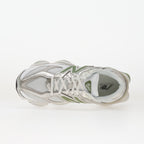 New Balance 9060 White Oregano - suela