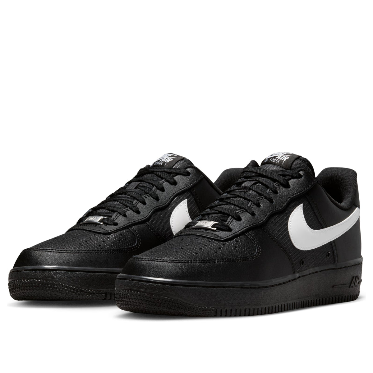Nike Air Force 1 Low Ripstop Negro Blanco - detalle