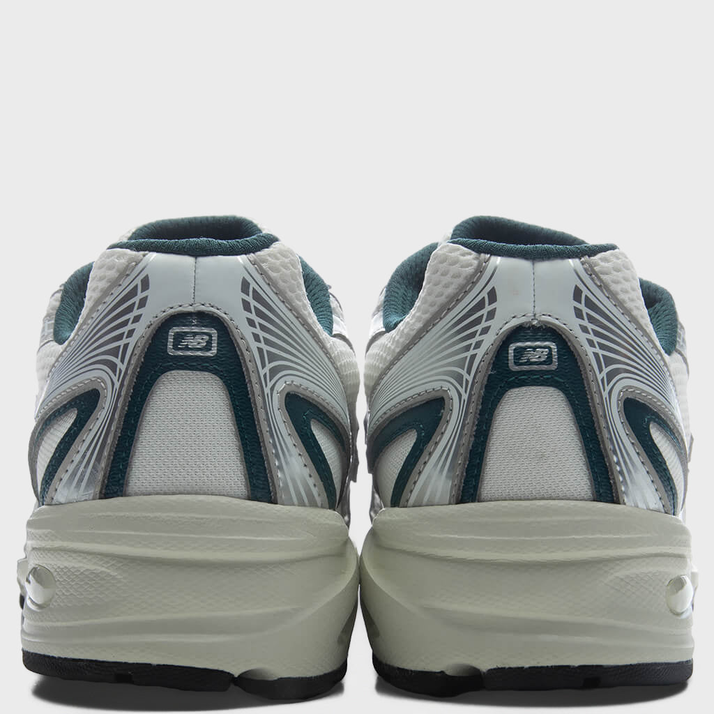 New Balance 740 Medusa Green Anora - suela