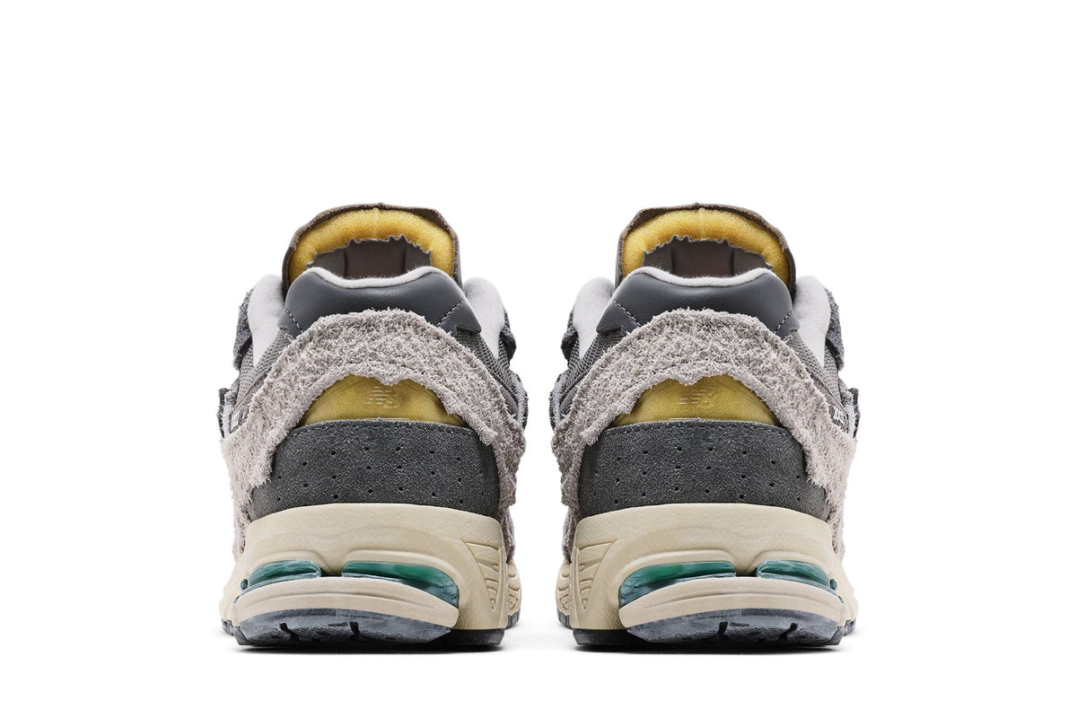 New Balance 2002R Rain Cloud - detalle
