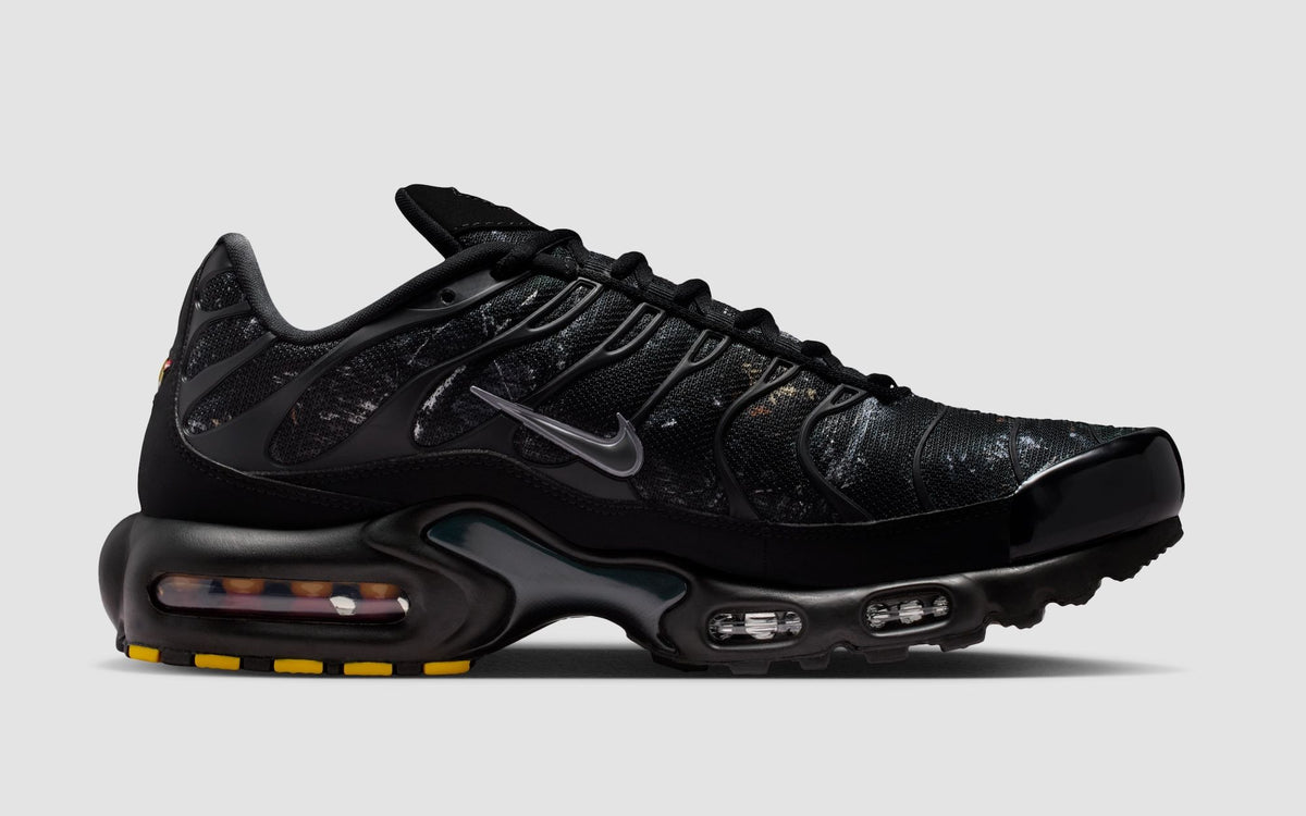 Nike Air Max Plus TN Negro Camuflaje Madera vista superior