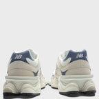 New Balance 9060 Sea Salt Magic Blue - vista suela