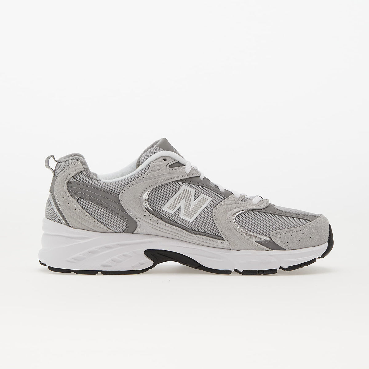 New Balance 530 Gris Raincloud - detalle