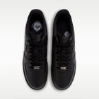 Nike Air Force 1 Low '07 Negra Piel Granulada - detalle suela