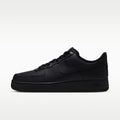 Nike Air Force 1 Low '07 Negra Piel Granulada - vista lateral