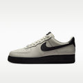 Nike Air Force 1 '07 Beige y Negra