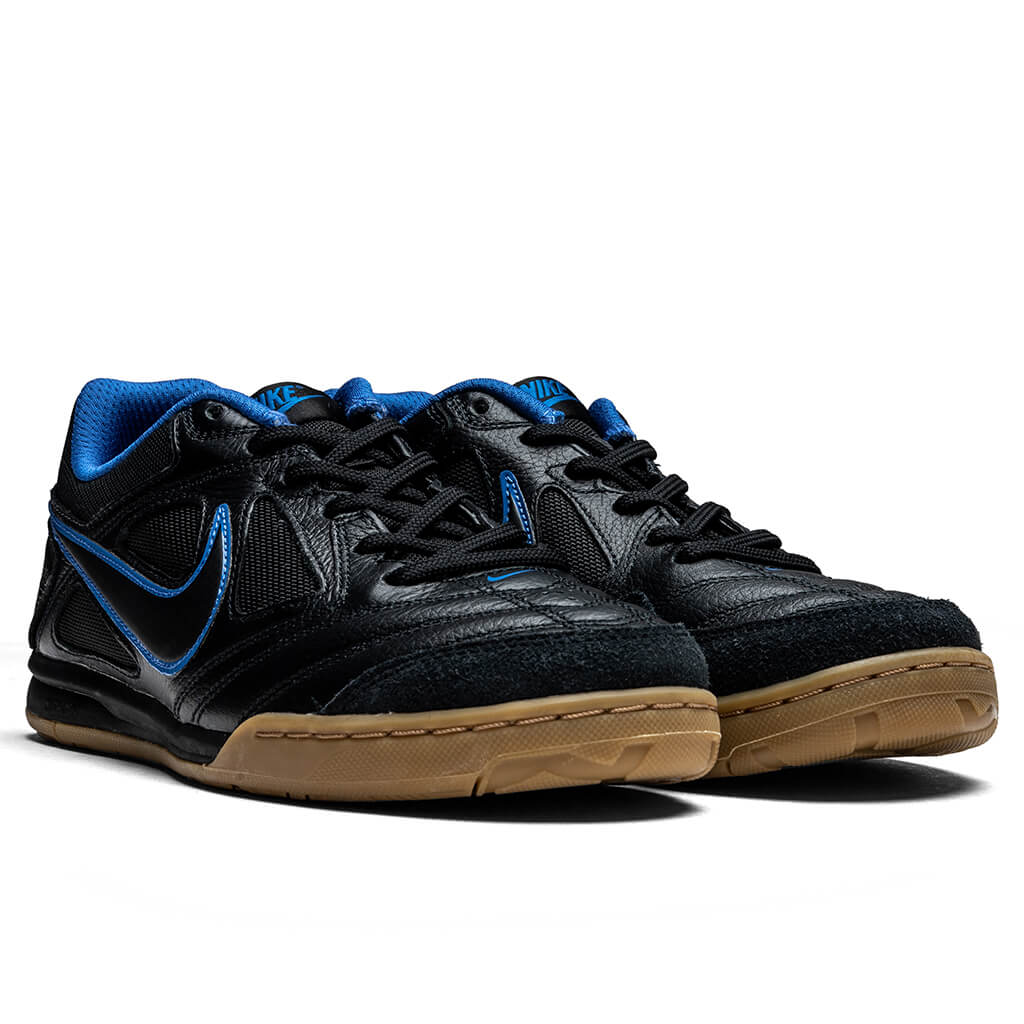 Nike Gato Negro Azul Royal Gum - vista lateral