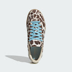 Adidas Handball Spezial estampado vaca beige - vista trasera