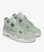 Jordan 4 Retro Seafoam Sail Mujer vista frontal
