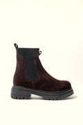 Botines KELLY de ante chocolate con paneles elásticos KMB Shoes