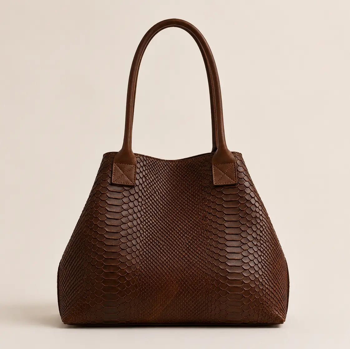 Bolso LOLA de piel italiana grabada pitón ZEEN