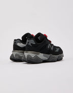 New Balance 9060 Black Castlerock bebé - vista trasera