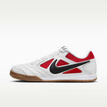 Nike Gato Rojo