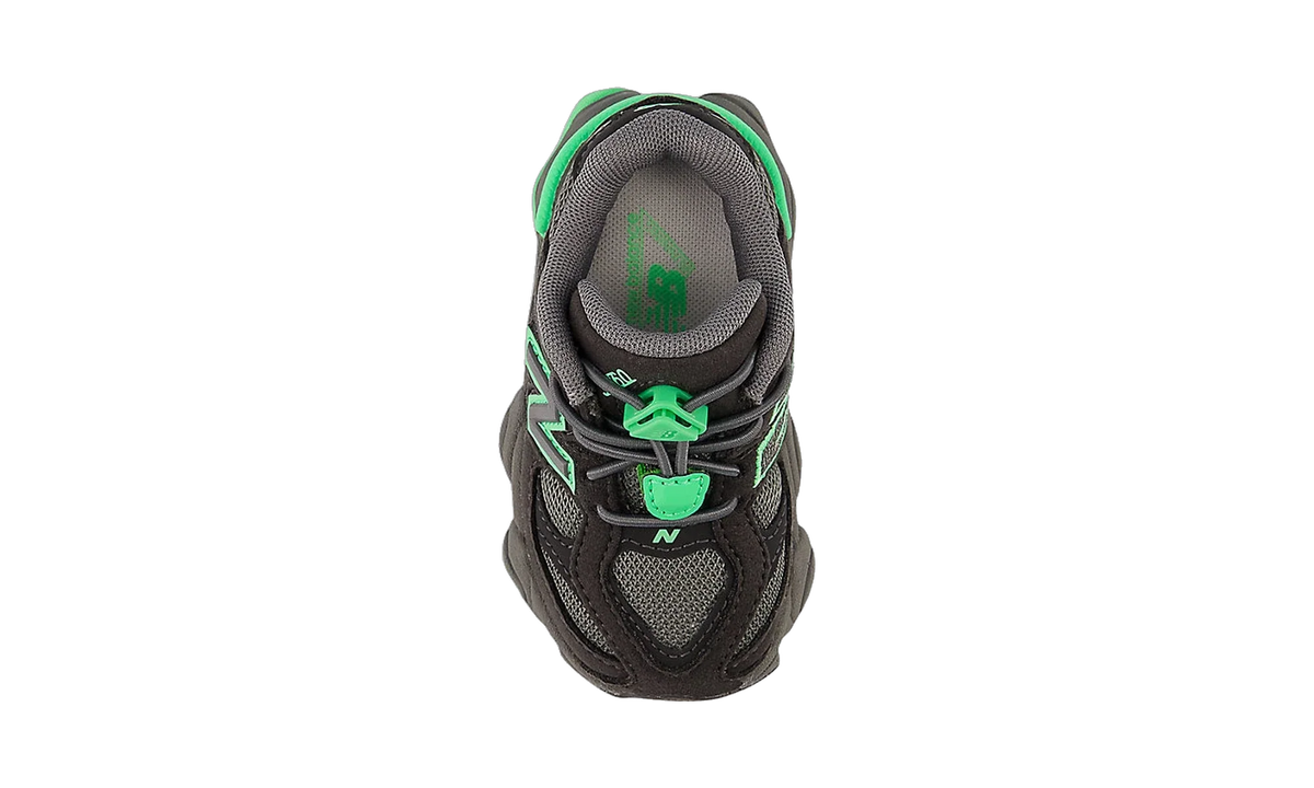 New Balance 9060 Bungee Castlerock Lime Leaf bebé detalle suela