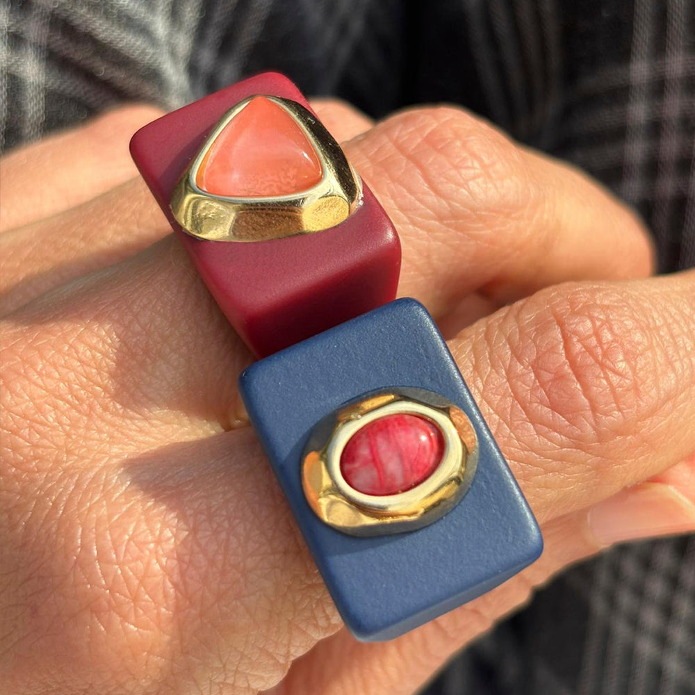 Anillo azul marino con amazonita roja ÉMOLO®