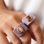 Anillo mujer color lavanda con selenita ÉMOLO®