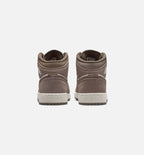 Jordan 1 Mid Oliva Gris vista frontal