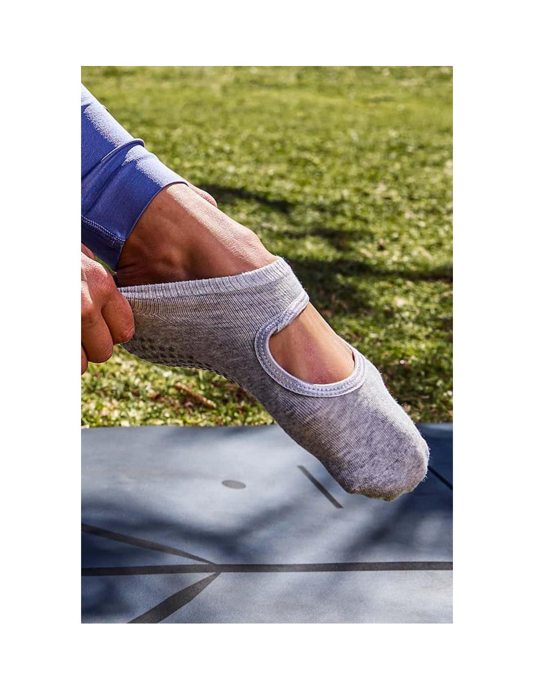 Calcetines Deportivos Antideslizantes con Bandas, Talla Única (imagen 4)