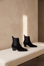Botines RAY de ante negro con tacón escultural KMB Shoes