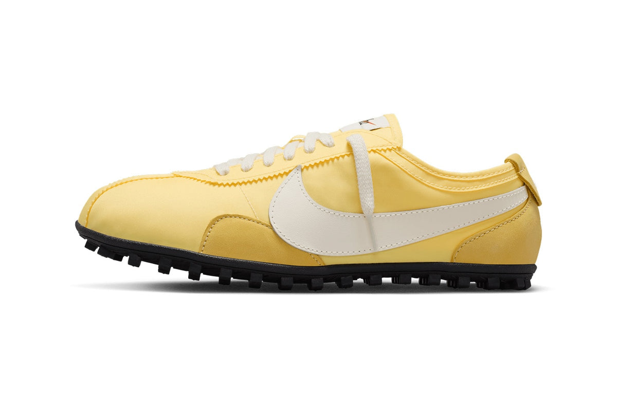 Nike Moon Shoe Soft Yellow detalle suela waffle