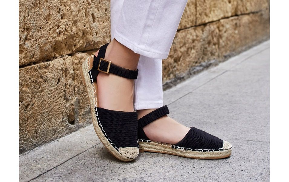 Alpargatas Planas con Pulsera para Mujer – Sandalias de Estilo Ibicenco LA-FB-5195 LOOFTYS