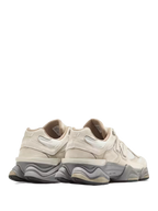 New Balance 9060 Beige y Gris - detalle