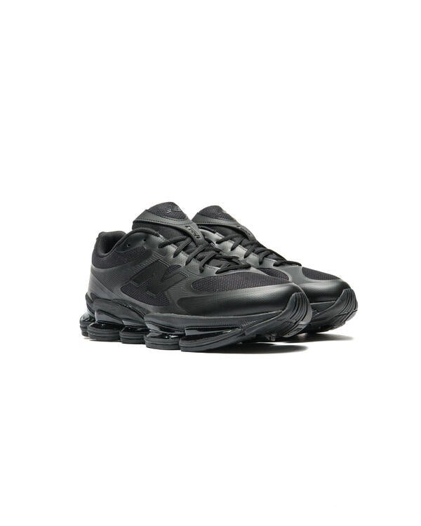 New Balance Abzorb 2000 Negras - vista trasera