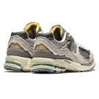 New Balance 2002R Rain Cloud - vista adicional 1