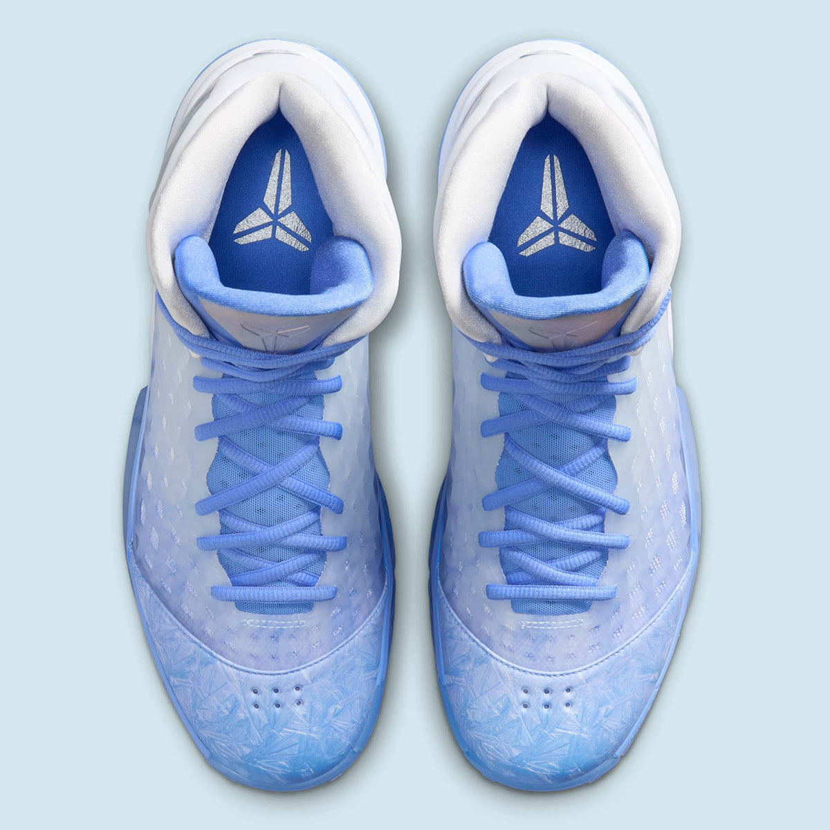 Nike Kobe 3 Protro Christmas detalle jaula TPU