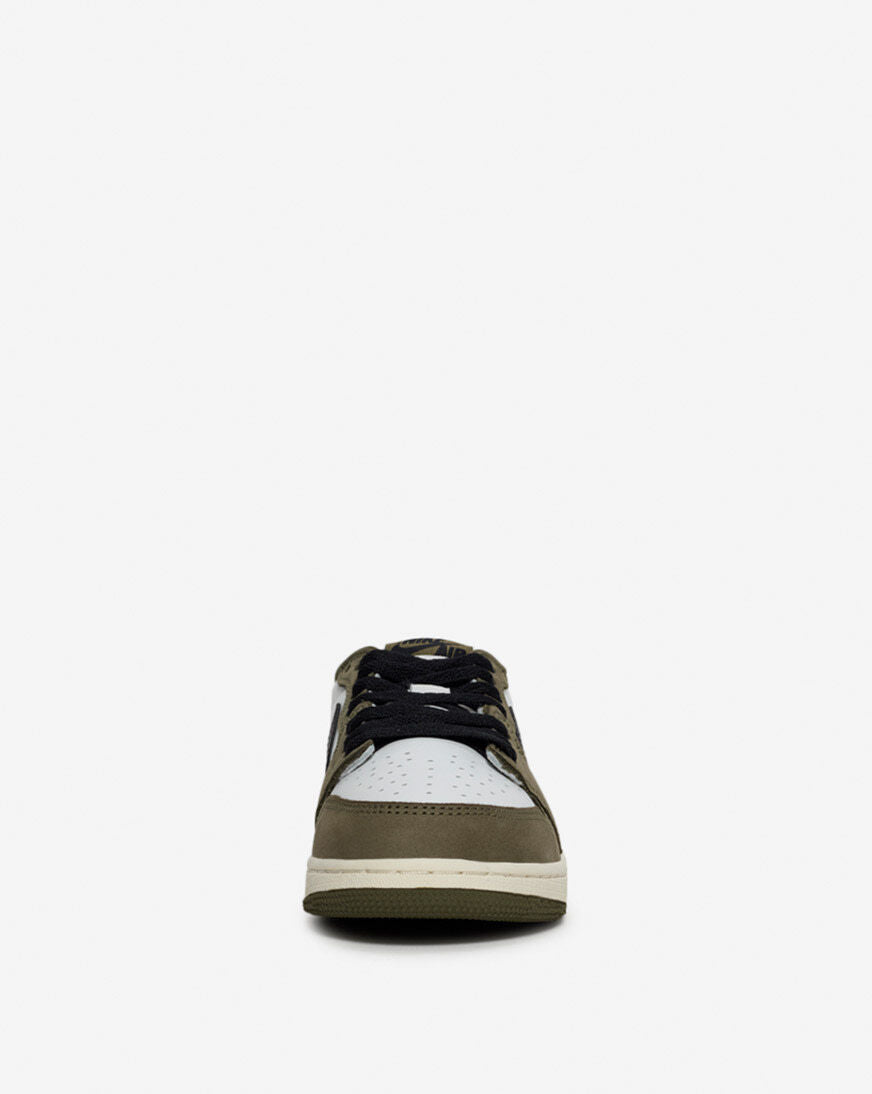 Jordan 1 Retro Low Medium Olive detalle suela