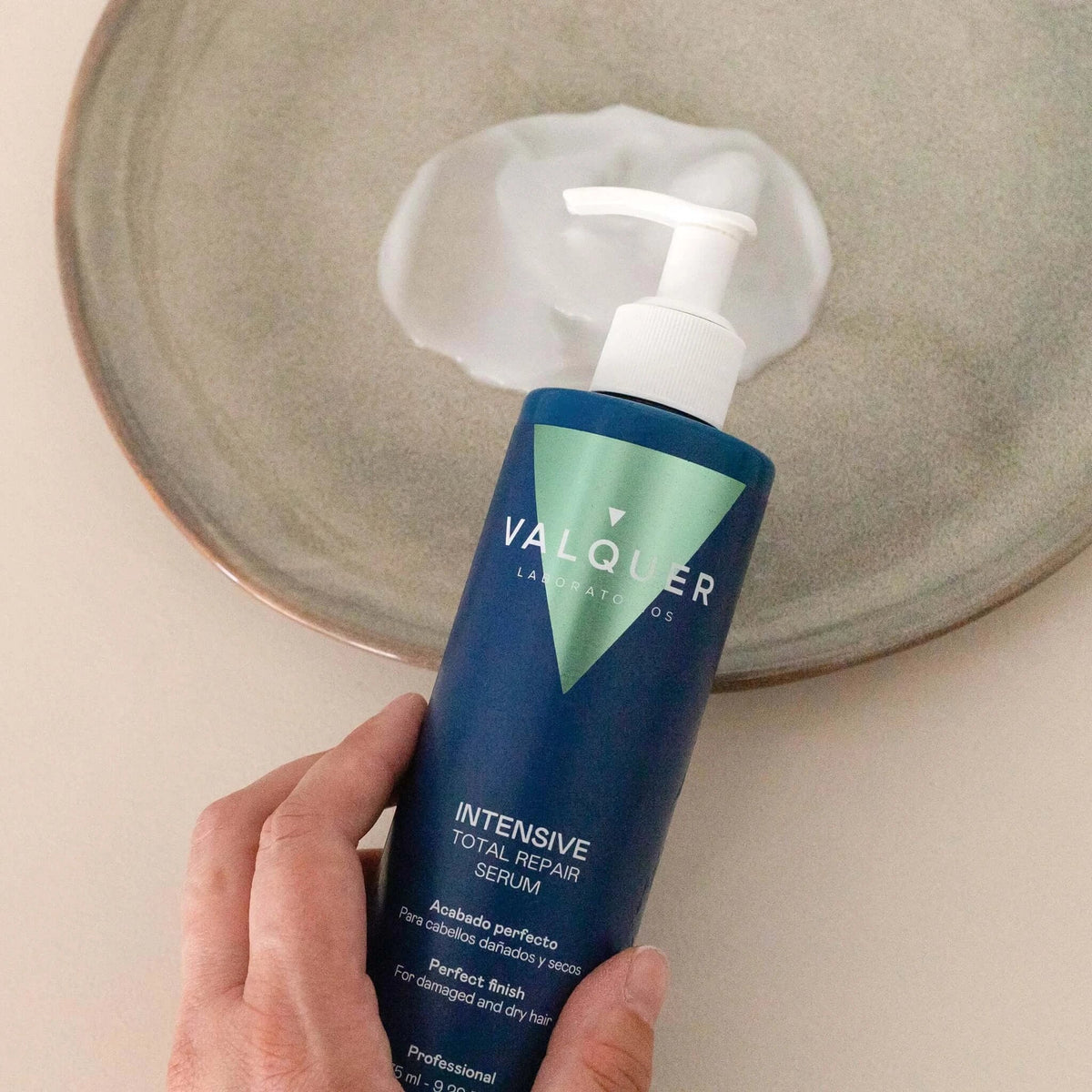 Sérum Capilar Intensivo Reparación Total – 275 ml Valquer®